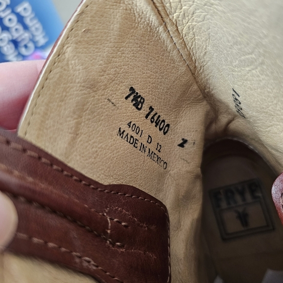 Frye Jane Trapunto Bootie - Picture 9 of 9